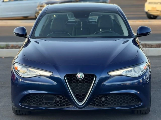 2017 Alfa Romeo Giulia - Image 5 of 12