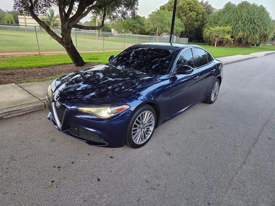 2017 Alfa Romeo Giulia - Image 2 of 14