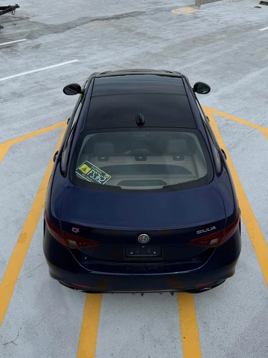 2017 Alfa Romeo Giulia - Image 2 of 11
