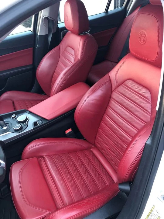 2017 Alfa Romeo Giulia - Image 5 of 5