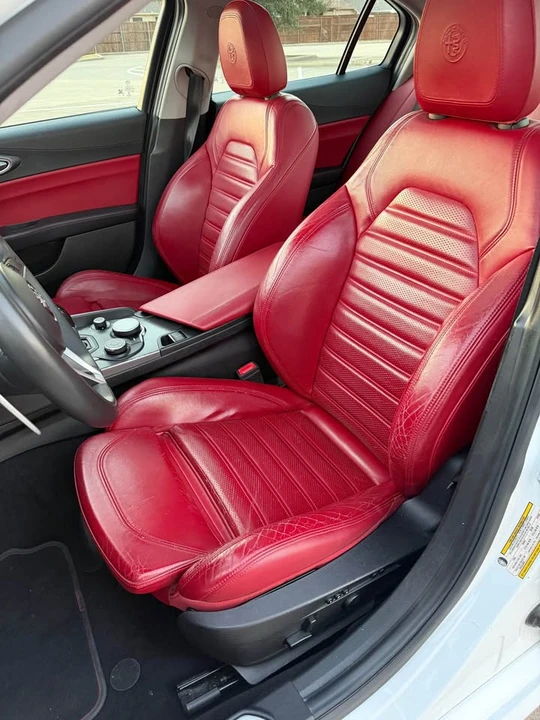 2017 Alfa Romeo Giulia - Image 10 of 18