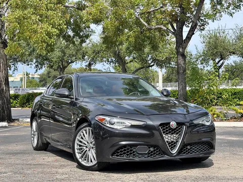 2017 Alfa Romeo Giulia Ti Sport Sedan 4D