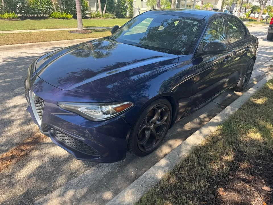 2017 Alfa Romeo Giulia - Image 3 of 20