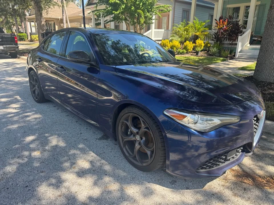 2017 Alfa Romeo Giulia - Image 2 of 20