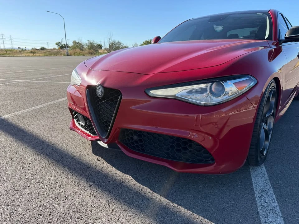 2017 Alfa Romeo Giulia - Image 12 of 14