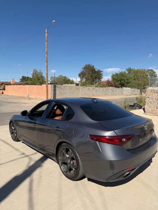 2017 Alfa Romeo Giulia - Image 3 of 8