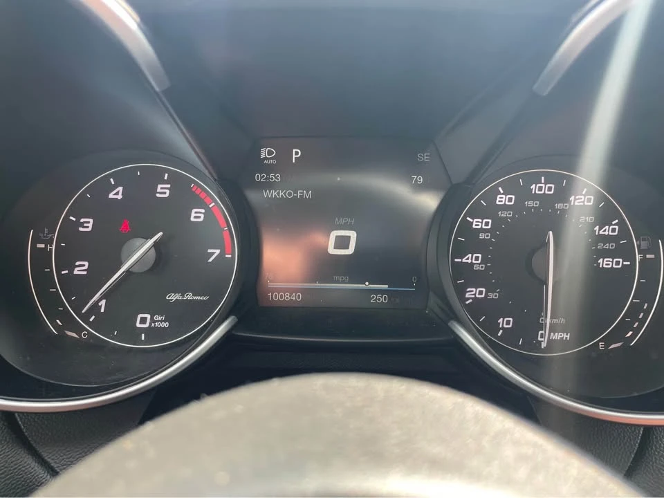 2017 Alfa Romeo Giulia - Image 14 of 15