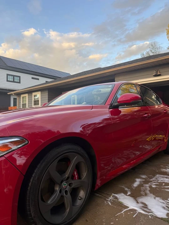 2017 Alfa Romeo Giulia - Image 2 of 15