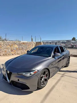 2017 Alfa Romeo Giulia Ti Sport Sedan 4D