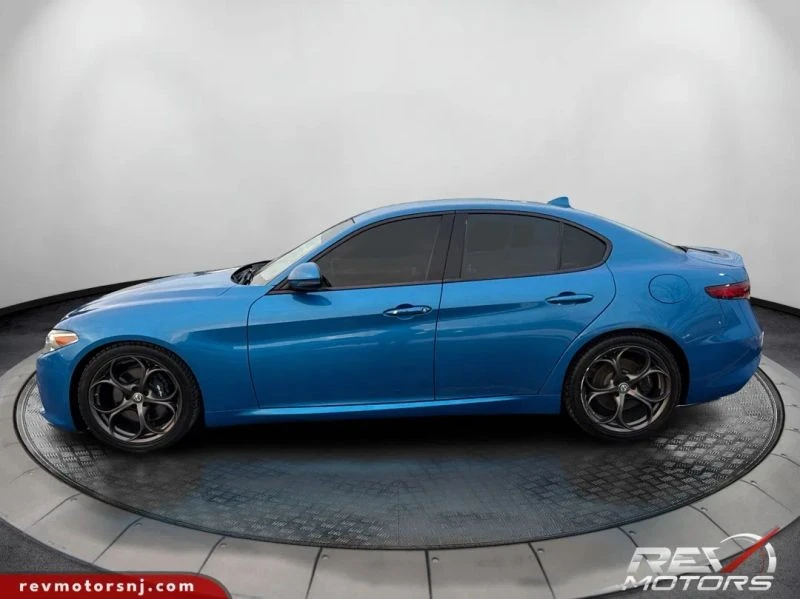 2017 Alfa Romeo Giulia - Image 2 of 12