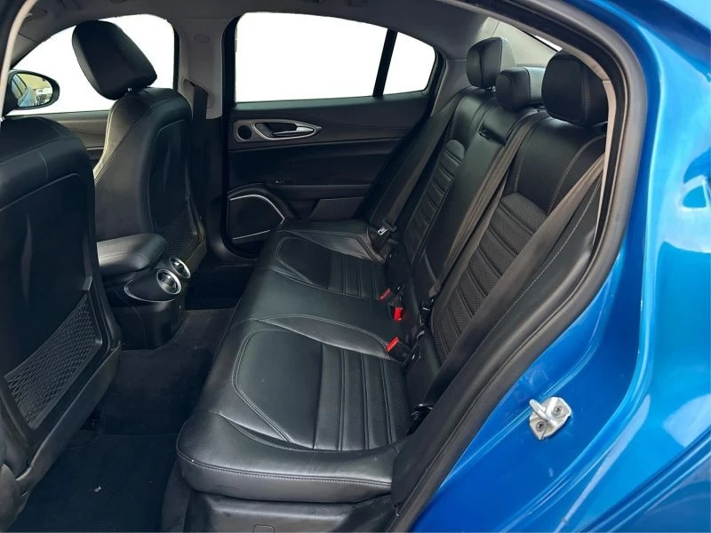2017 Alfa Romeo Giulia - Image 10 of 12