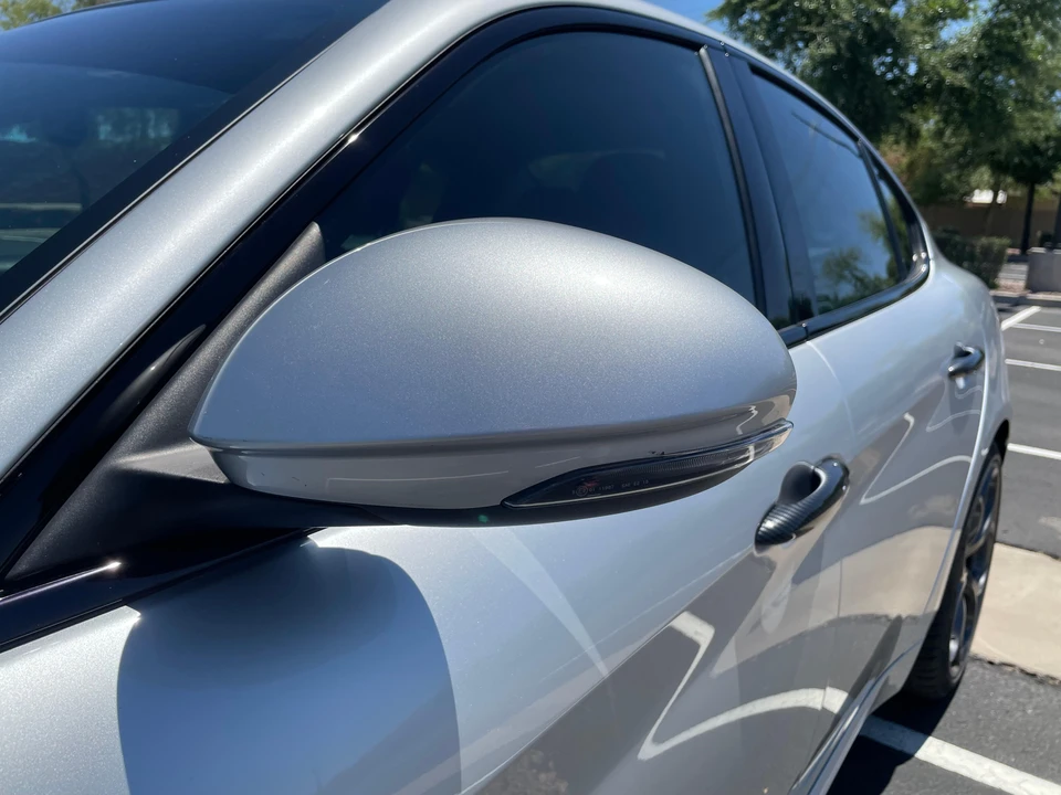 2017 Alfa Romeo Giulia - Image 15 of 31