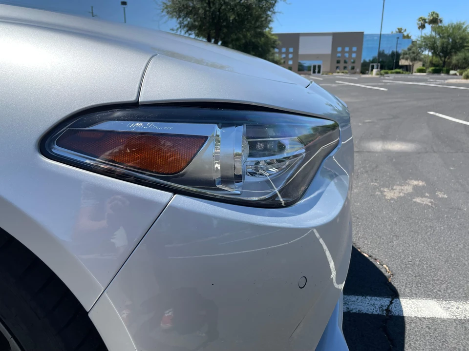 2017 Alfa Romeo Giulia - Image 11 of 31