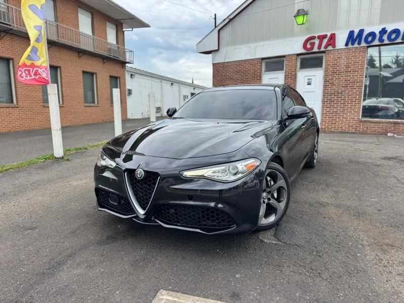2017 Alfa Romeo Giulia - Image 4 of 12