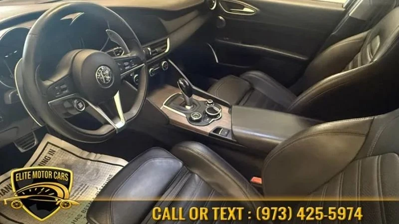 2017 Alfa Romeo Giulia - Image 8 of 12