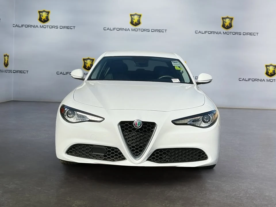 2017 Alfa Romeo Giulia - Image 2 of 20