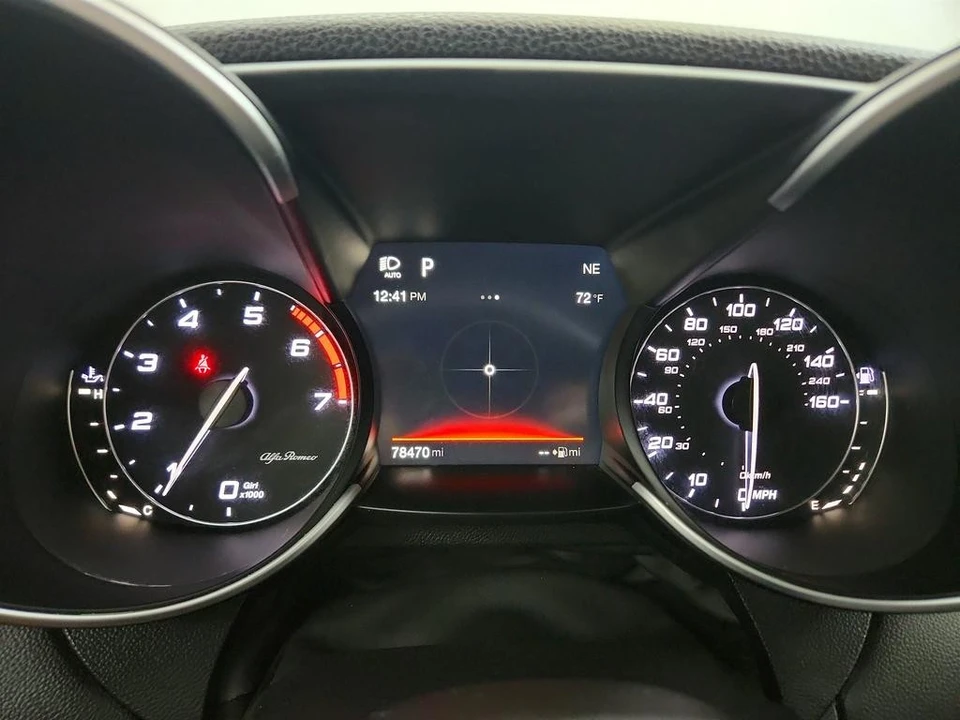 2017 Alfa Romeo Giulia - Image 12 of 12