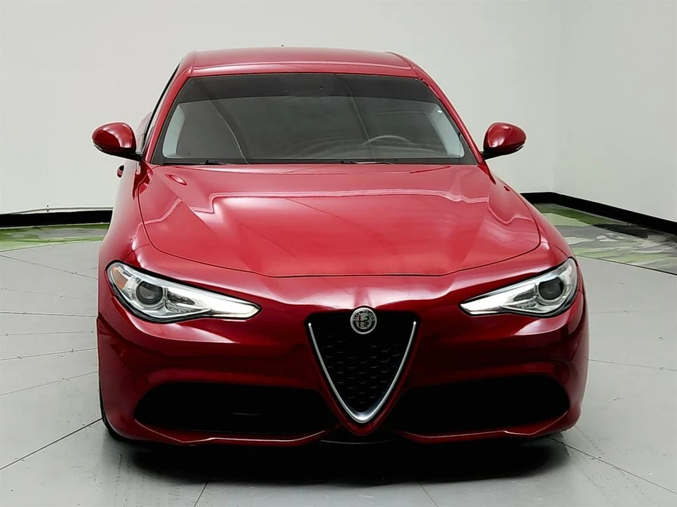 2017 Alfa Romeo Giulia - Image 2 of 12