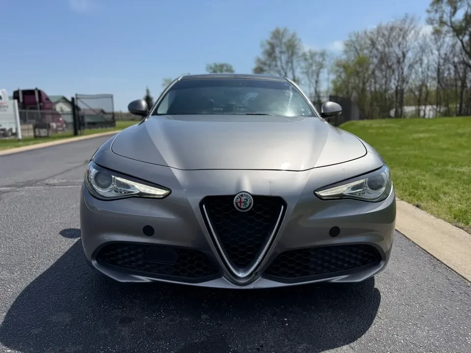 2017 Alfa Romeo Giulia - Image 2 of 15