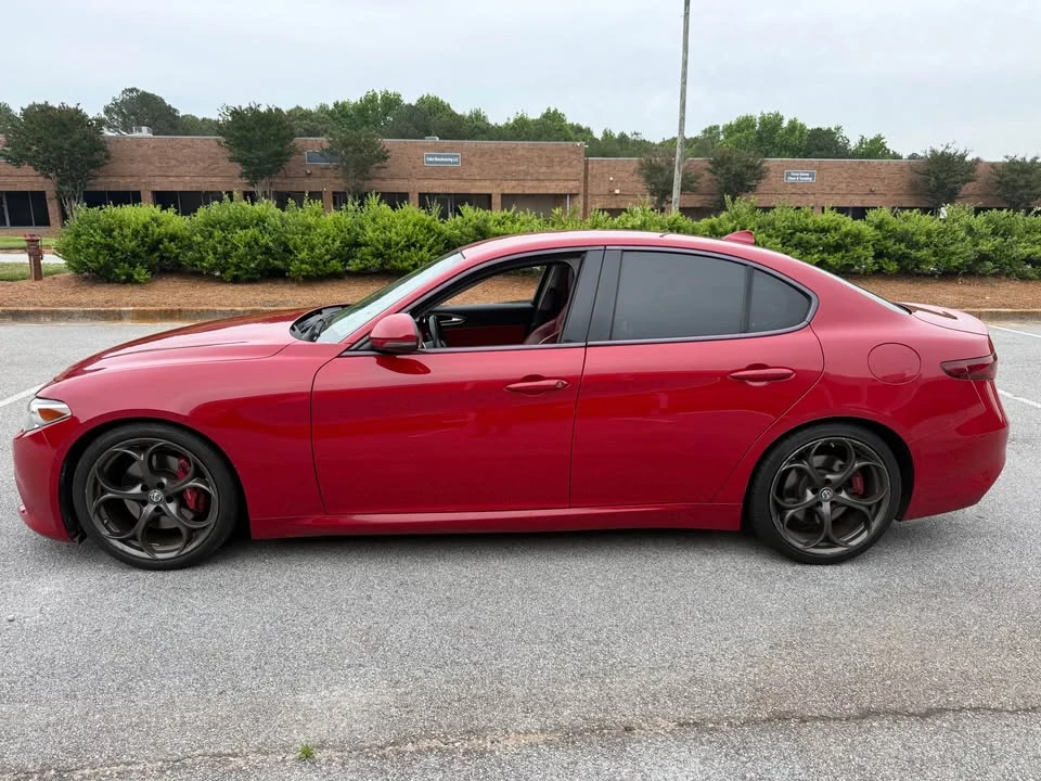 2017 Alfa Romeo Giulia - Image 3 of 16