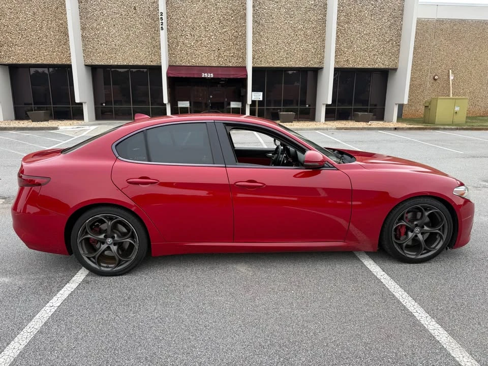 2017 Alfa Romeo Giulia - Image 2 of 16