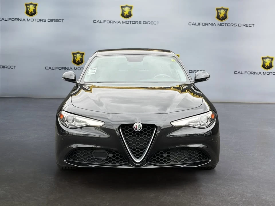 2017 Alfa Romeo Giulia - Image 8 of 20