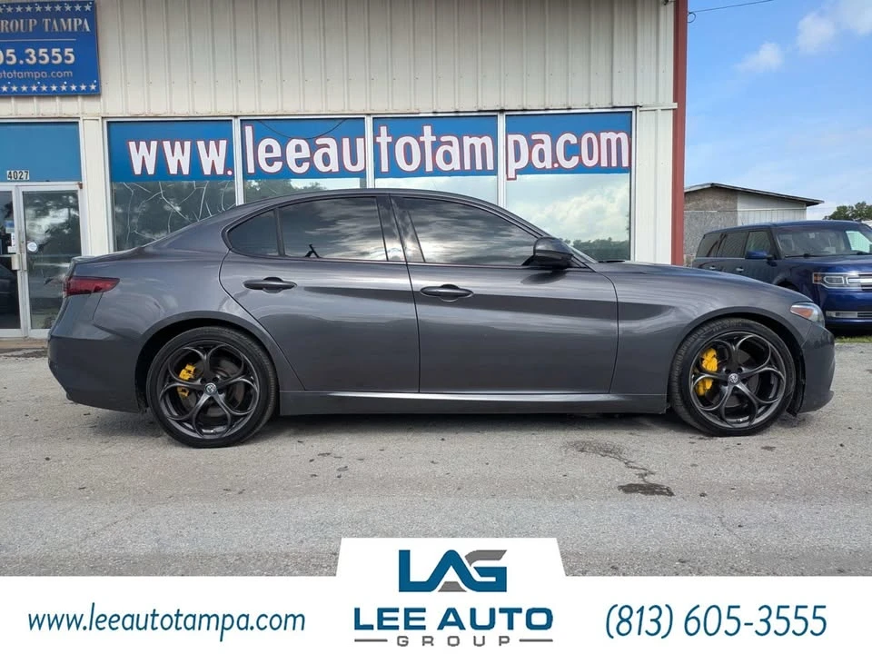 2017 Alfa Romeo Giulia - Image 2 of 20