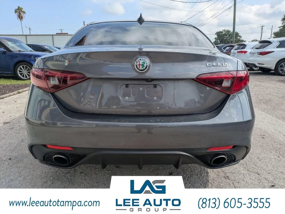 2017 Alfa Romeo Giulia - Image 4 of 20