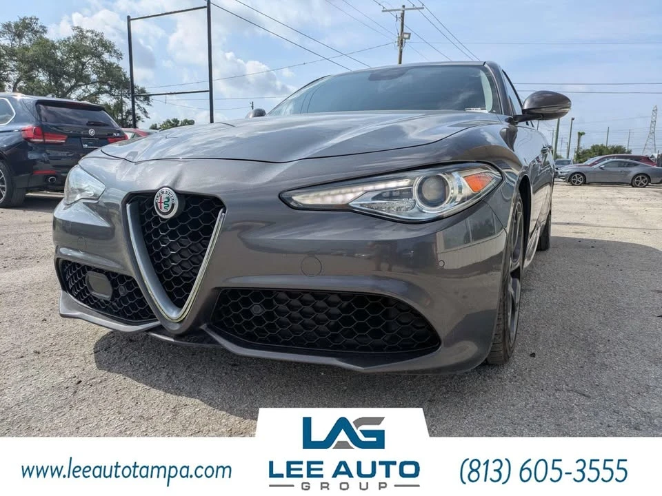 2017 Alfa Romeo Giulia - Image 7 of 20