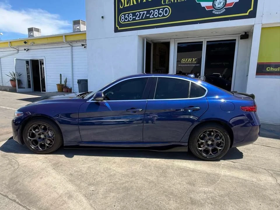 2017 Alfa Romeo Giulia - Image 2 of 20