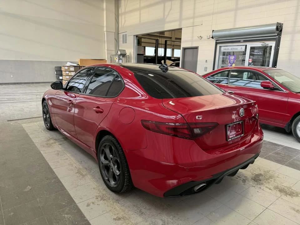 2017 Alfa Romeo Giulia - Image 3 of 10