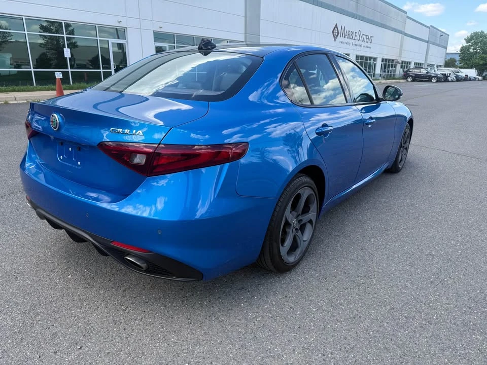 2017 Alfa Romeo Giulia - Image 4 of 19