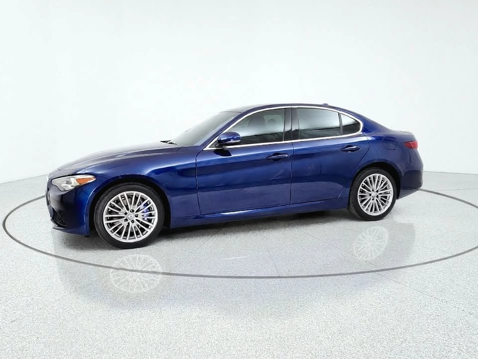 2017 Alfa Romeo Giulia - Image 6 of 20