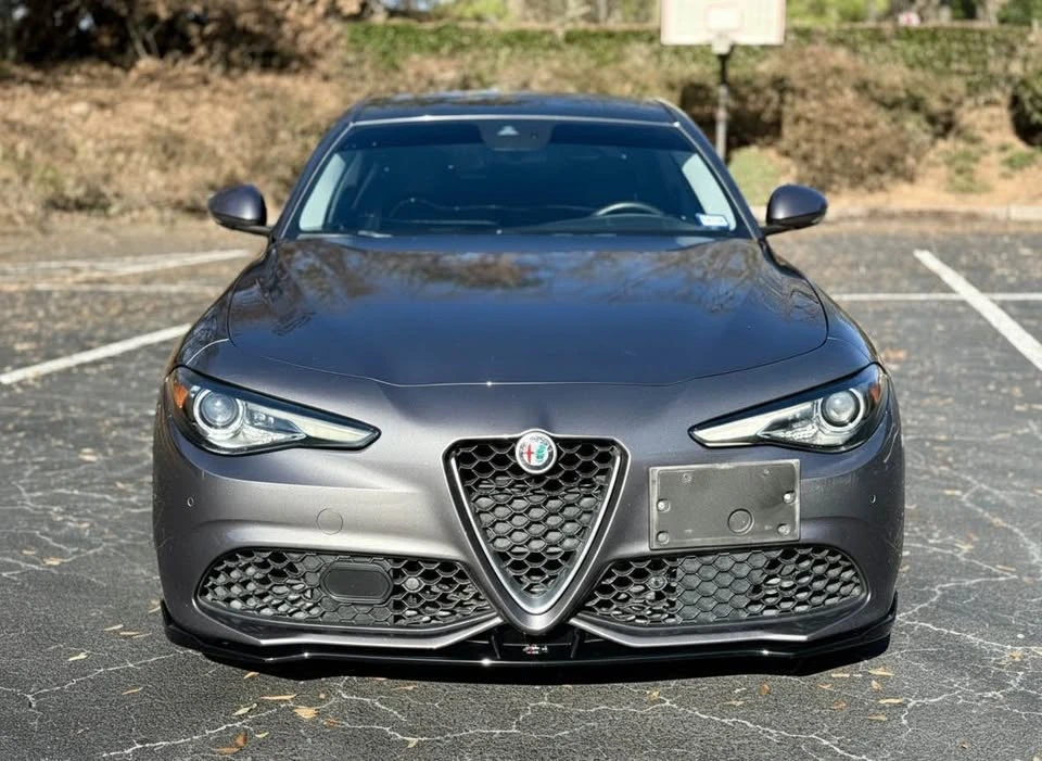 2017 Alfa Romeo Giulia - Image 2 of 20