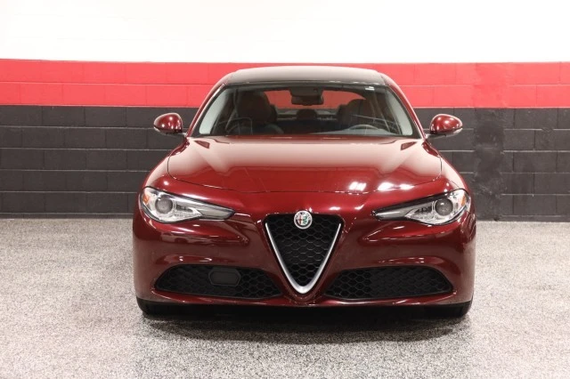 2017 Alfa Romeo Giulia - Image 11 of 24
