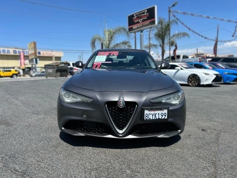 2017 Alfa Romeo Giulia - Image 2 of 11