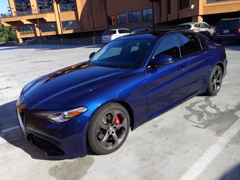 2017 Alfa Romeo Giulia Sport