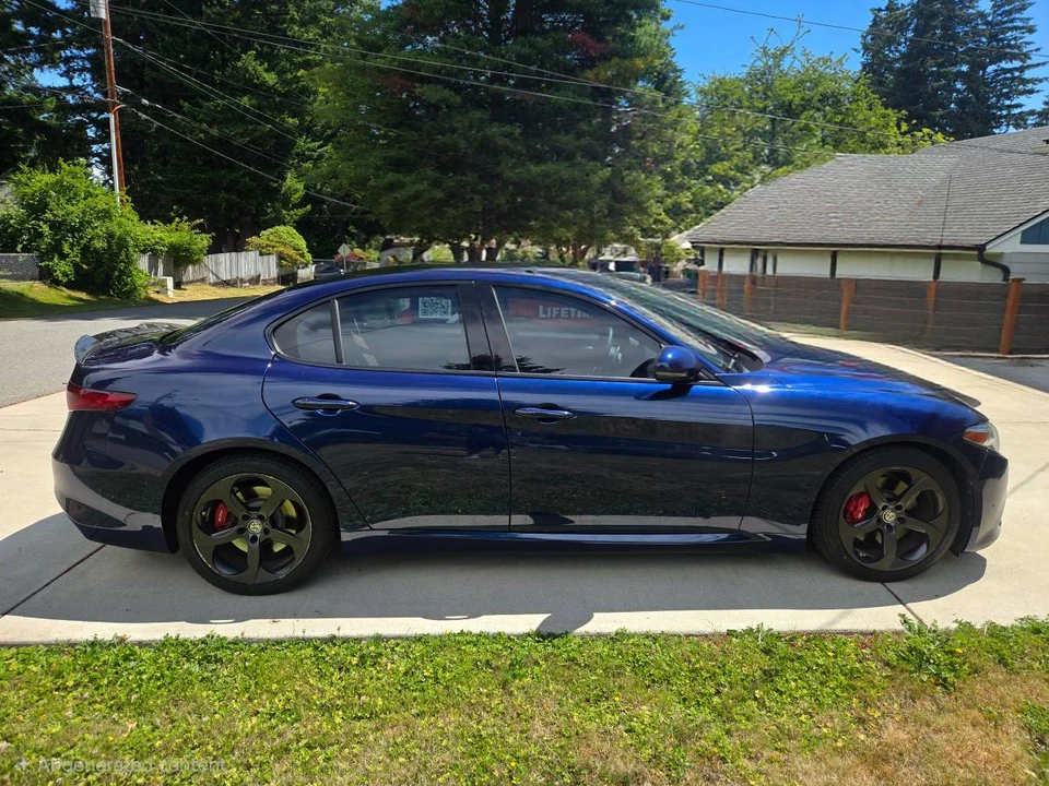 2017 Alfa Romeo Giulia - Image 3 of 19