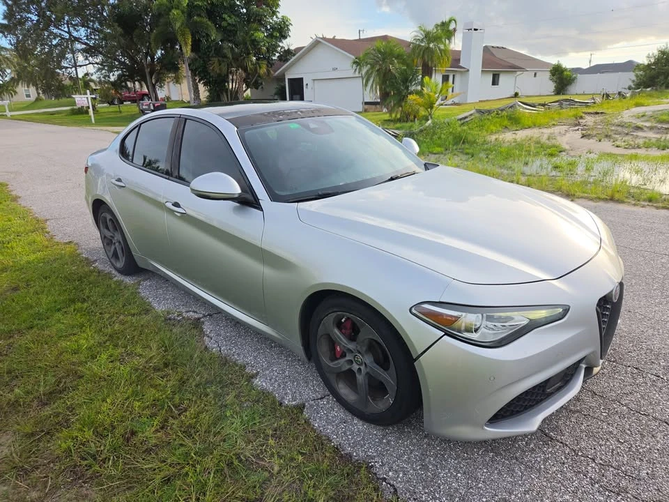2017 Alfa Romeo Giulia - Image 3 of 12