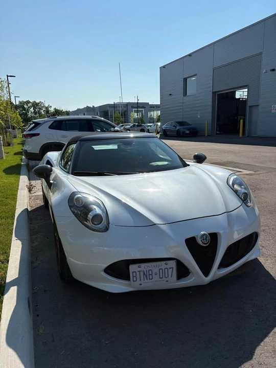 2017 Alfa Romeo Giulia - Image 2 of 20