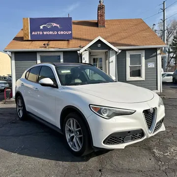 2017 Alfa Romeo Stelvio Sport