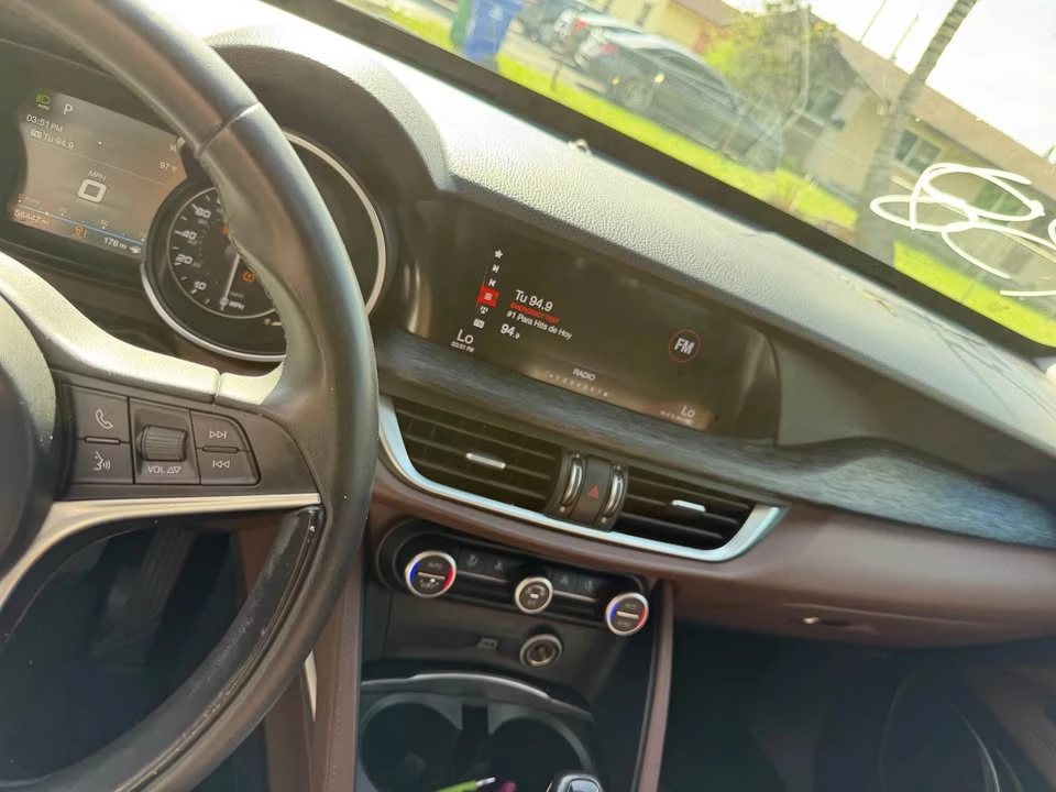 2017 Alfa Romeo Stelvio - Image 13 of 13