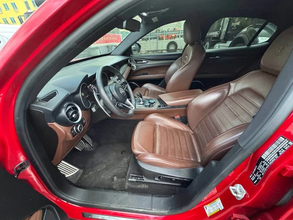 2017 Alfa Romeo Stelvio - Image 10 of 14