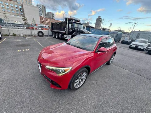 2017 Alfa Romeo Stelvio Ti Sport