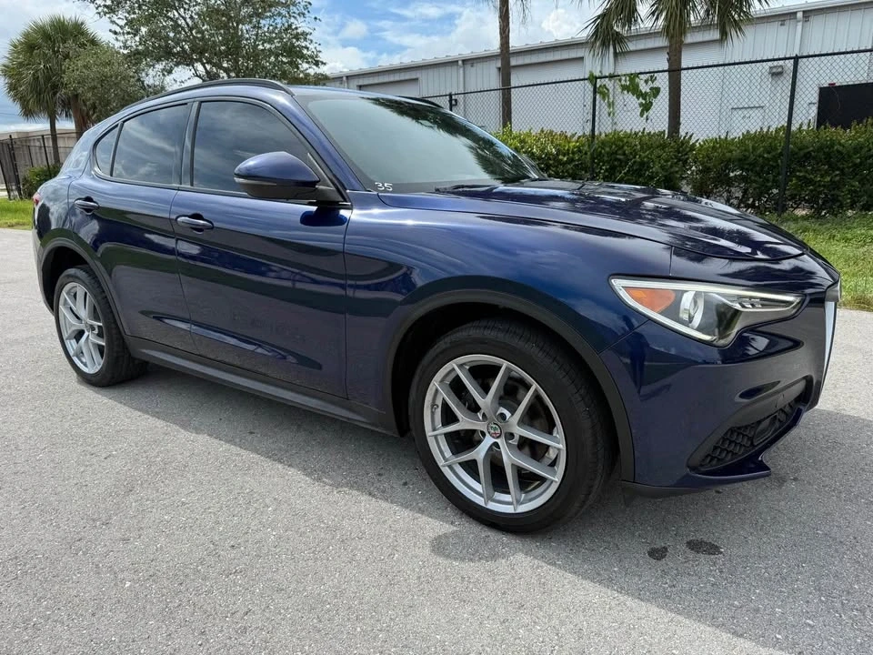2017 Alfa Romeo Stelvio - Image 3 of 12