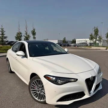 2017 Alfa Romeo Giulia Ti Q4