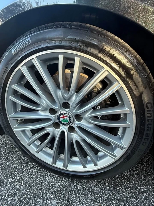 2017 Alfa Romeo Giulia - Image 7 of 20