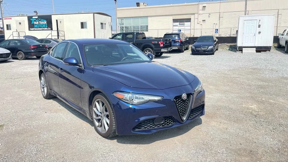 2017 Alfa Romeo Giulia - Image 2 of 11