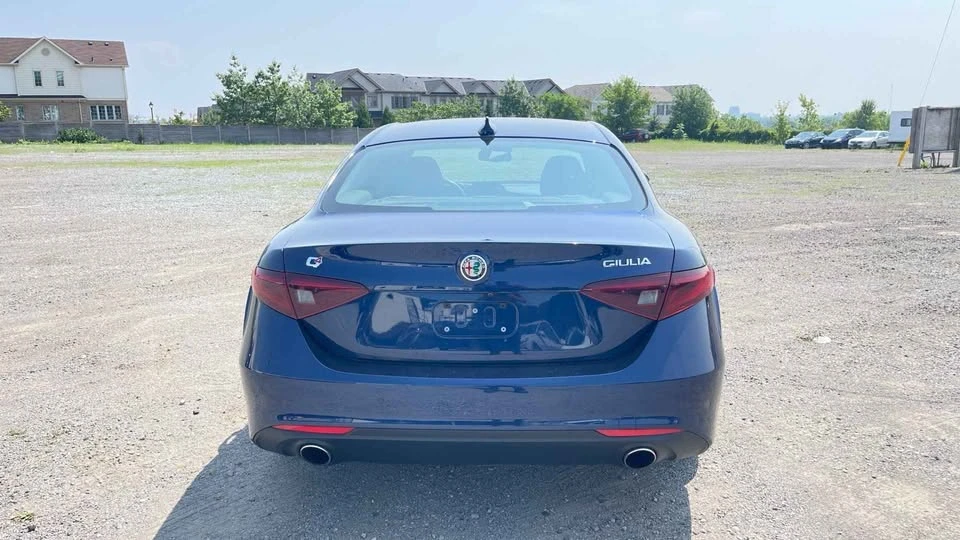 2017 Alfa Romeo Giulia - Image 3 of 11