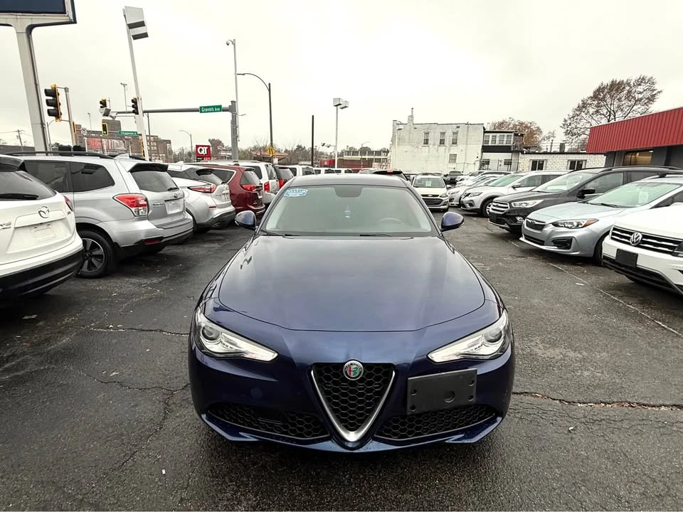 2017 Alfa Romeo Giulia - Image 2 of 18